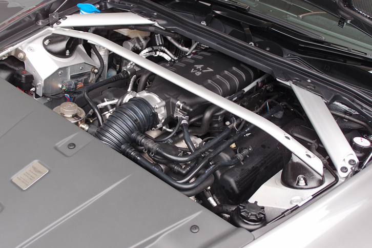 ヴァンテージGT8（エンジン）