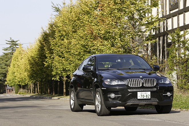 BMW X6 xDrive50i（4WD/6AT）【試乗記】
