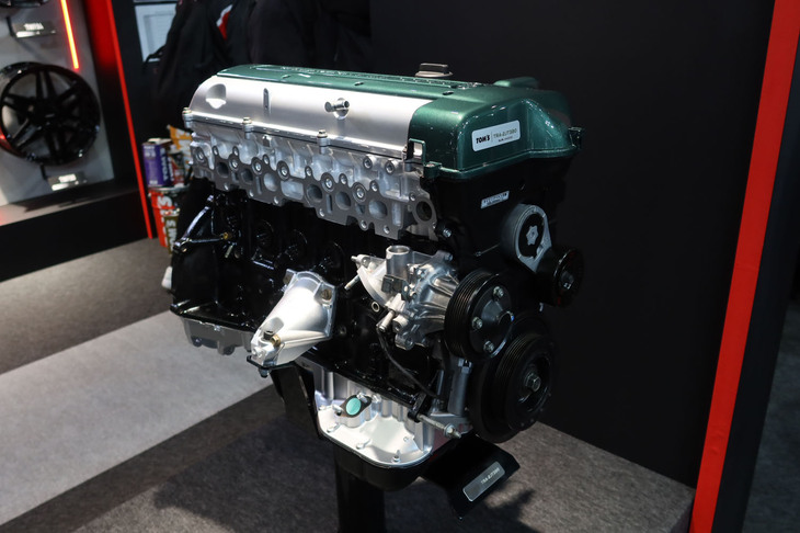 TOM'Sエンジン（レストアサービス「TOM'Sクラシック」の展示）