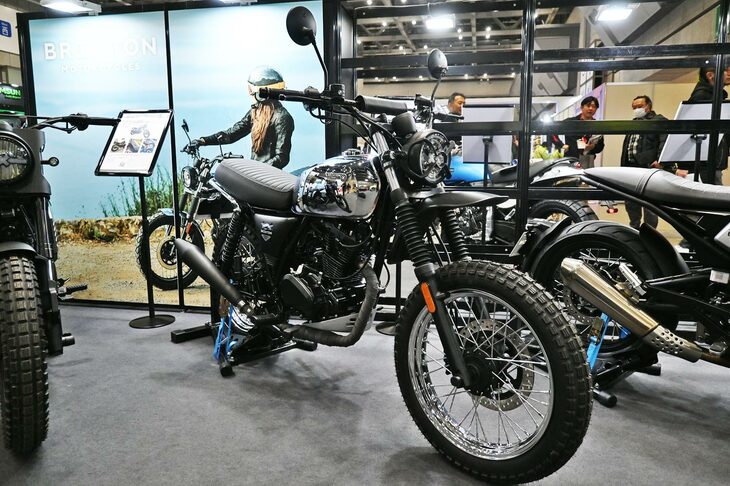 ブリクストン・フェルスベルク125XC