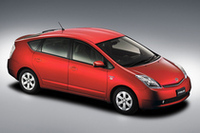 エコロジーな「プリウス」、排ガスをさらにキレイに