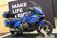 BMWからボクサーツインの新型スポーツツアラー「R1300RT」が登場