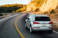 アウディQ5 2.0 TFSIクワトロ