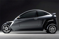 約800万円の3輪車「Carver One」発売