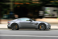 ボディー骨格には、これまでのモデルと同じく、押し出し接着によって組み立てられたアルミニウム製のフレームを採用。抑揚のあるパネルはスチール製だ。