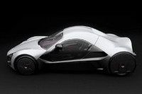 サスペンション用と推進用、計8つのエレクトリックモーターで構成される「ミシュランアクティブホイール」がキモ。