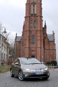 ホンダ・シビック2.2i-CTDiエグゼクティブ（FF/6MT）【海外試乗記】の画像