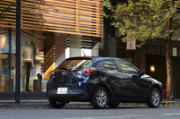 2014年9月上旬に国内デビューをはたした、4代目「マツダ・デミオ」。同月下旬から、モデル別に順次発売されている。
    