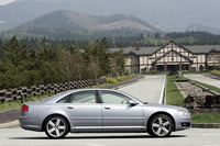 アウディ A8 6.0 クワトロ (6AT)【試乗記】の画像