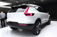 同じ「40シリーズ」でもイメージは大きく異なる。こちらはアグレッシブな意匠の「40.1」のリアビュー。