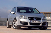 【スペック】TDI（欧州仕様）：全長×全幅×全高＝4205×1760×1480mm／ホイールベース＝2575mm／車重＝1328-1480kg／駆動方式＝FF／2.0リッター直4ディーゼル ターボチャージャー付き（170ps/4200rpm、35.7kgm/1750-2500rpm）