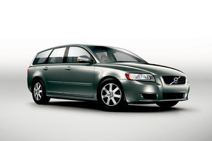 全込!ボルボ V50 H23年!検R8年12月!低走4.9万k!Sルーフ!即OK ボルボ V50 試乗記・新型情報 - webCG