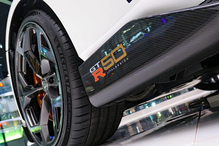 日産GT-R50 by Italdesign（サイドスポイラー）