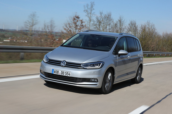 動力性能については、0-100km/h加速が9.3秒、最高速が206km/hとアナウンスされている。