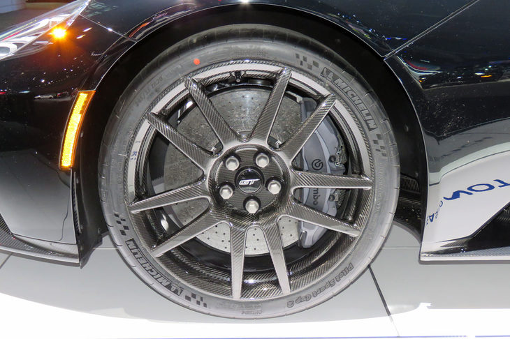 フォードGT（タイヤ＆ホイール）