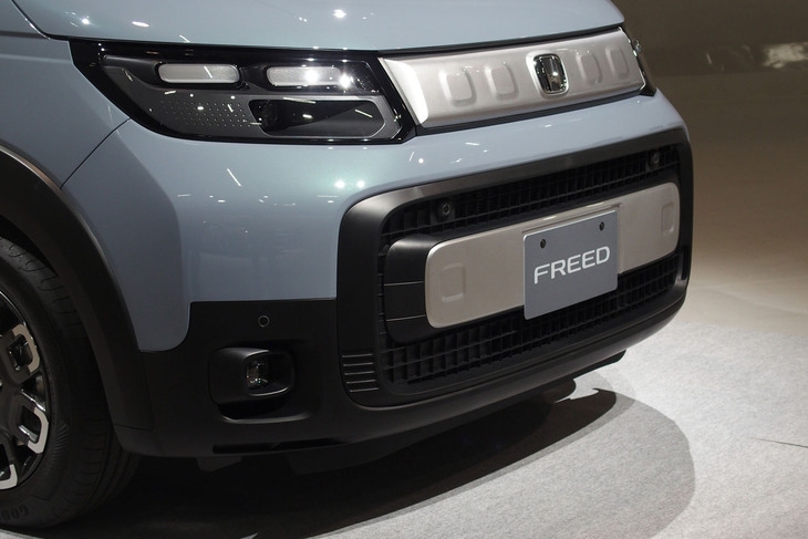 ホンダ・フリード クロスター（フロントマスク）