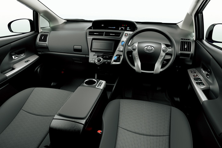 「S“ツーリングセレクション”」
	（5人乗り）のインテリア。