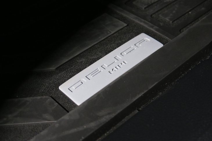 三菱デリカミニTプレミアム（フロアマット）