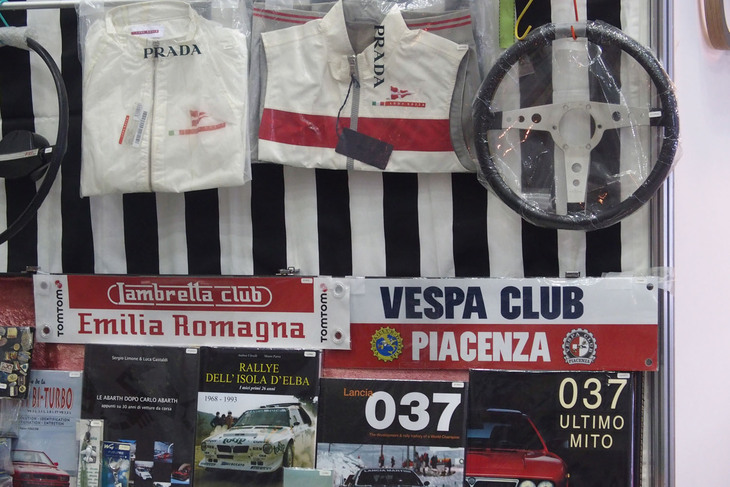 Savoia s.r.lのブース。