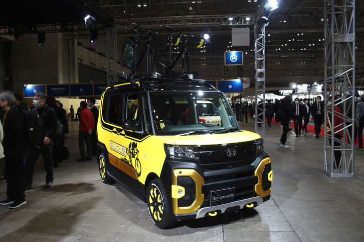 ダイハツ・タント ファンクロス（カスタマイズカー）