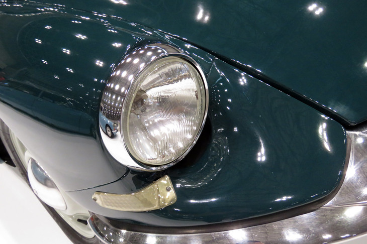 シトロエンID19（1973年）／アウトニーズ