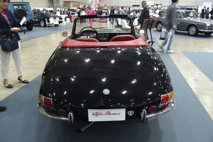 アルファ・ロメオ・スパイダー デュエット1300ジュニア（1969年）／Auto Alpha-1