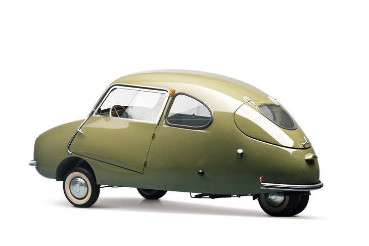 2013年の米ジョージアのRMオークションに出品された1956年の「フルダモビル・タイプS-6」。5万1750ドル（当時のレートで邦貨換算約490万円）で落札された。