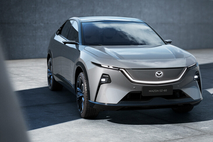 2025年4月の上海モーターショーで発表された、長安マツダの「EZ-60」。