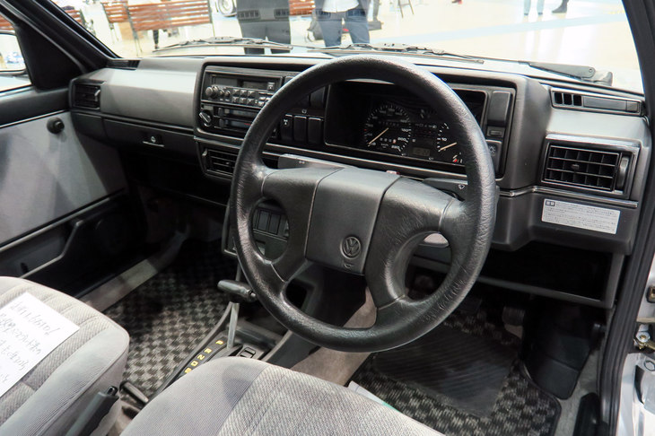 フォルクスワーゲン・ゴルフGLi（1991年）／スピニングガレージ