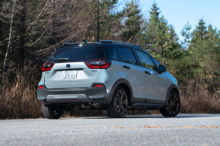 「ホンダ・フィット」のなかでも“SUV風”の意匠を特徴とする「クロスター」。コンパクトミニバン「フリード」にも、同様のモデルがラインナップされている。