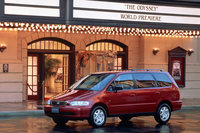 1994年に登場した「オデッセイ」。1990年代以降、ホンダの屋台骨となってきたのは主に便利なミニバンやコンパクトカーだった。