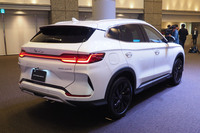 「シーライオン6」のボディーサイズは全長×全幅×全高＝4775×1890×1670mmで、ホイールベースは2765mm。