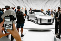 「IAAモビリティー2025」より、アウディのパビリオンに展示されている「コンセプトC」。