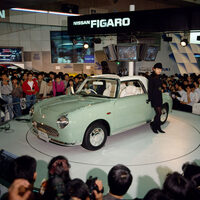 1989年の東京モーターショーに参考出品された「日産フィガロ」。今回は、自動車デザインの終焉について考える。