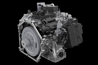 トランスミッションはいよいよデュアルクラッチ式へ。
    