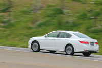 ホンダ・アコード ハイブリッド EX プロトタイプ（FF）【試乗記】の画像