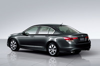 ホンダ、インスパイアを小変更の画像