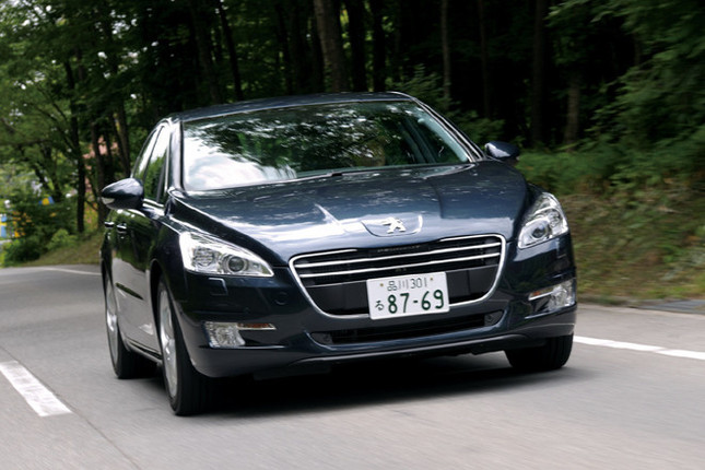 【スペック】508グリフ：全長×全幅×全高＝4790×1855×1455mm／ホイールベース＝2815mm／車重＝1520kg／駆動方式＝FF／1.6リッター直4 DOHC16バルブターボ（156ps/6000rpm、24.5kgm/1400-3500rpm）／価格＝414万円（テスト車＝同じ） 