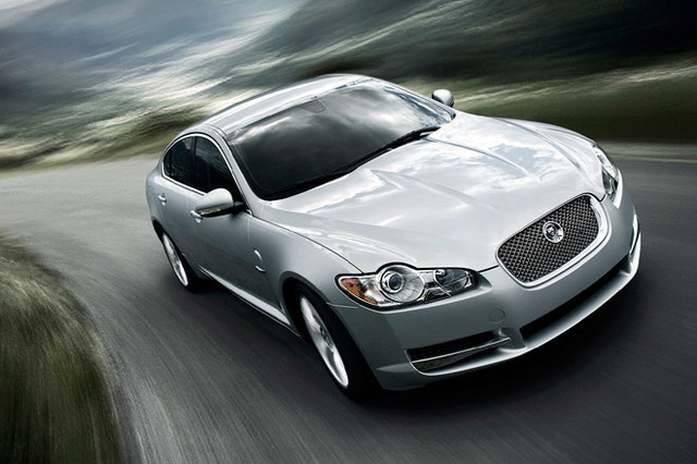 低走行車！ジャガーXF ジャガー XFの価格・新型情報・グレード諸元 価格.com