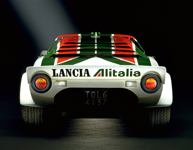 第680回：フェラーリの丸型テールランプも!? イタリアのパーツ流用事情 【マッキナ あらモーダ！】 - webCG
