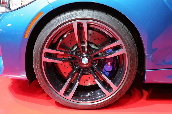 BMW M2クーペ