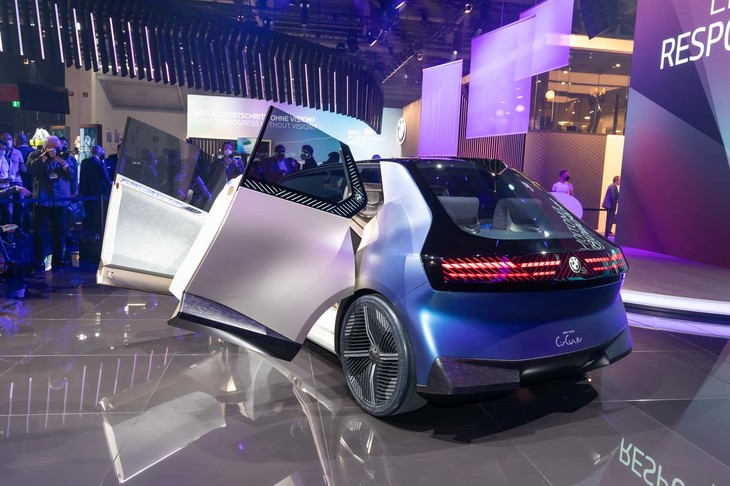 BMW iビジョンサーキュラー