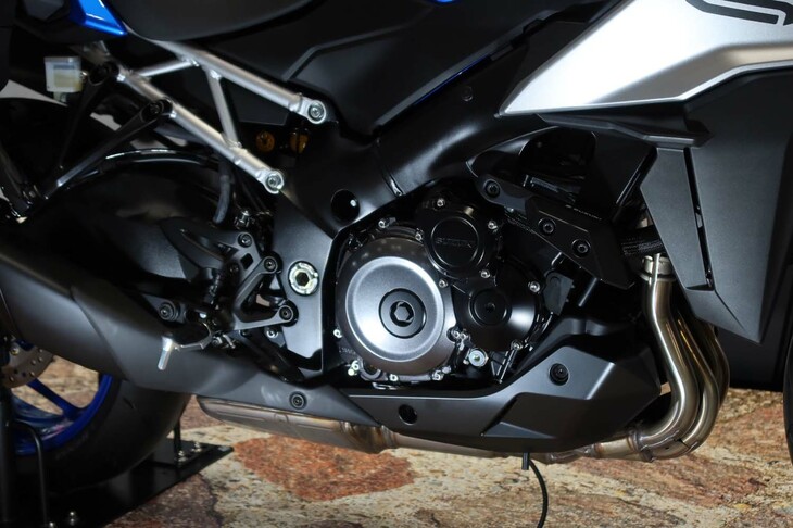 スズキGSX-S1000GX