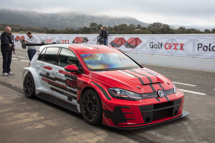 競技用車両「ゴルフGTI TCR」の2018年モデル。今回のイベントでは、同車の同乗試乗も催された。