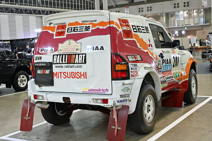 三菱パジェロ ダカールラリー総合優勝車両（2002年）