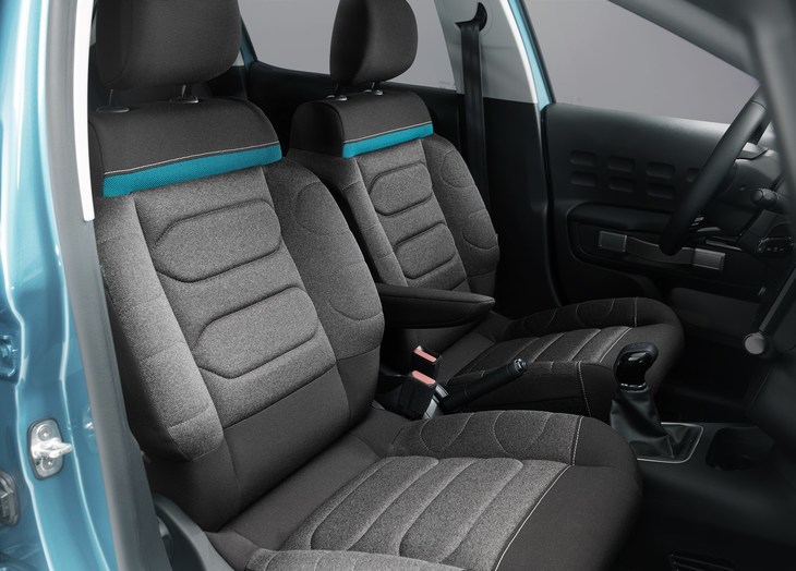 「アドバンストコンフォートシート」は体との当たり感の改善が図られている。