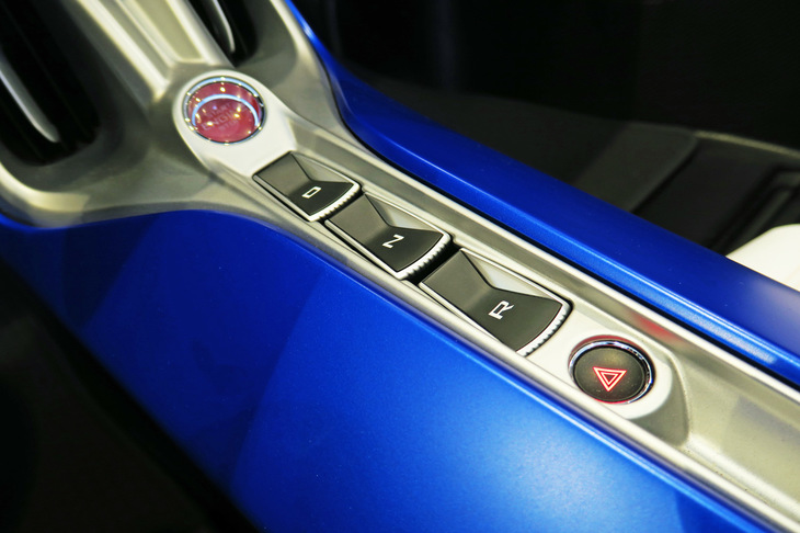 マクラーレン・エルヴァ（センターコンソール）