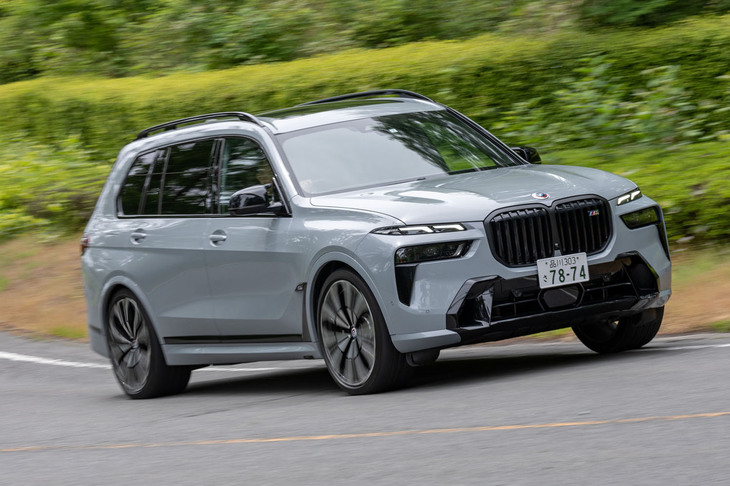 BMW X7 M60i xDrive（写真＝向後一宏）