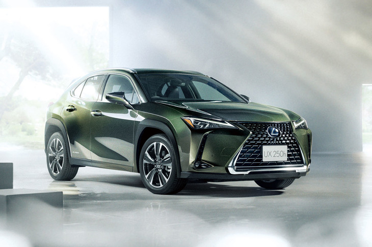 レクサスUX