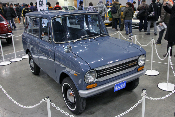 1967年「コニー360ライトバン」。日産の子会社であるエンジンやトランスミッションのメーカー・愛知機械工業がかつて生産していた軽商用車。愛知機械工業の社内クラブであるコニー復元クラブがレストアした個体。